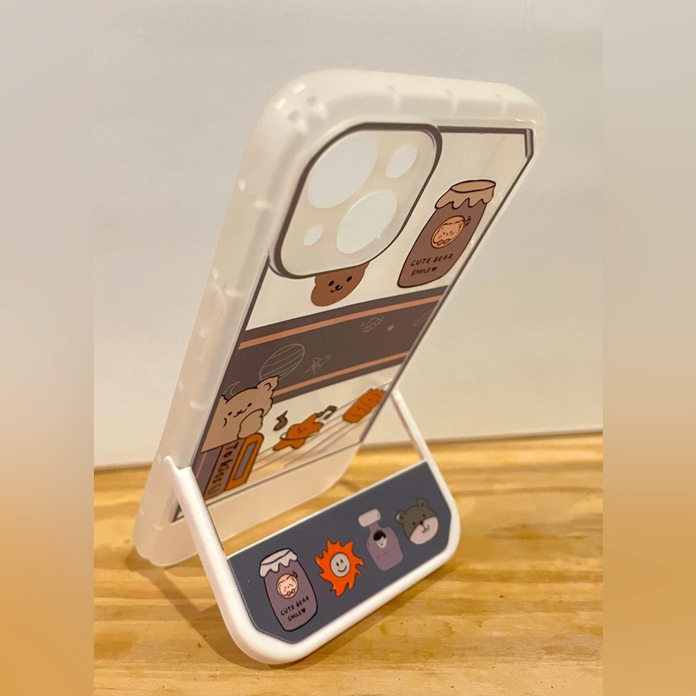 Brand new Hands free super sweet iPhone 14 case crystal clear